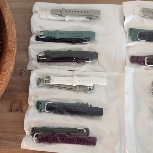 โ 30 Fitbit Luxe Sport Bands Set โ 5 Packs of 6 Bands, NEW, Sealed - Picture 10 of 12